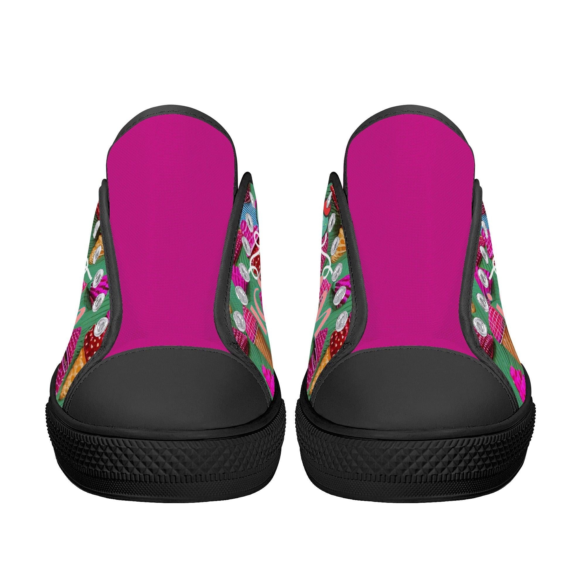 IceCream Raspberry Tongue - Kanivee Customs